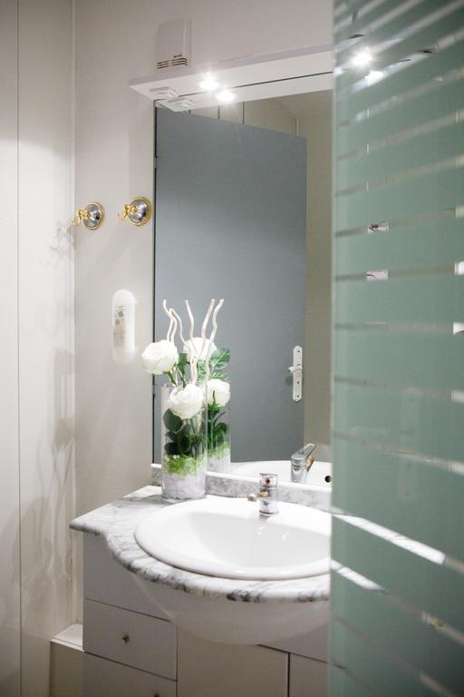 Hotel Abat Jour Нант Номер фото