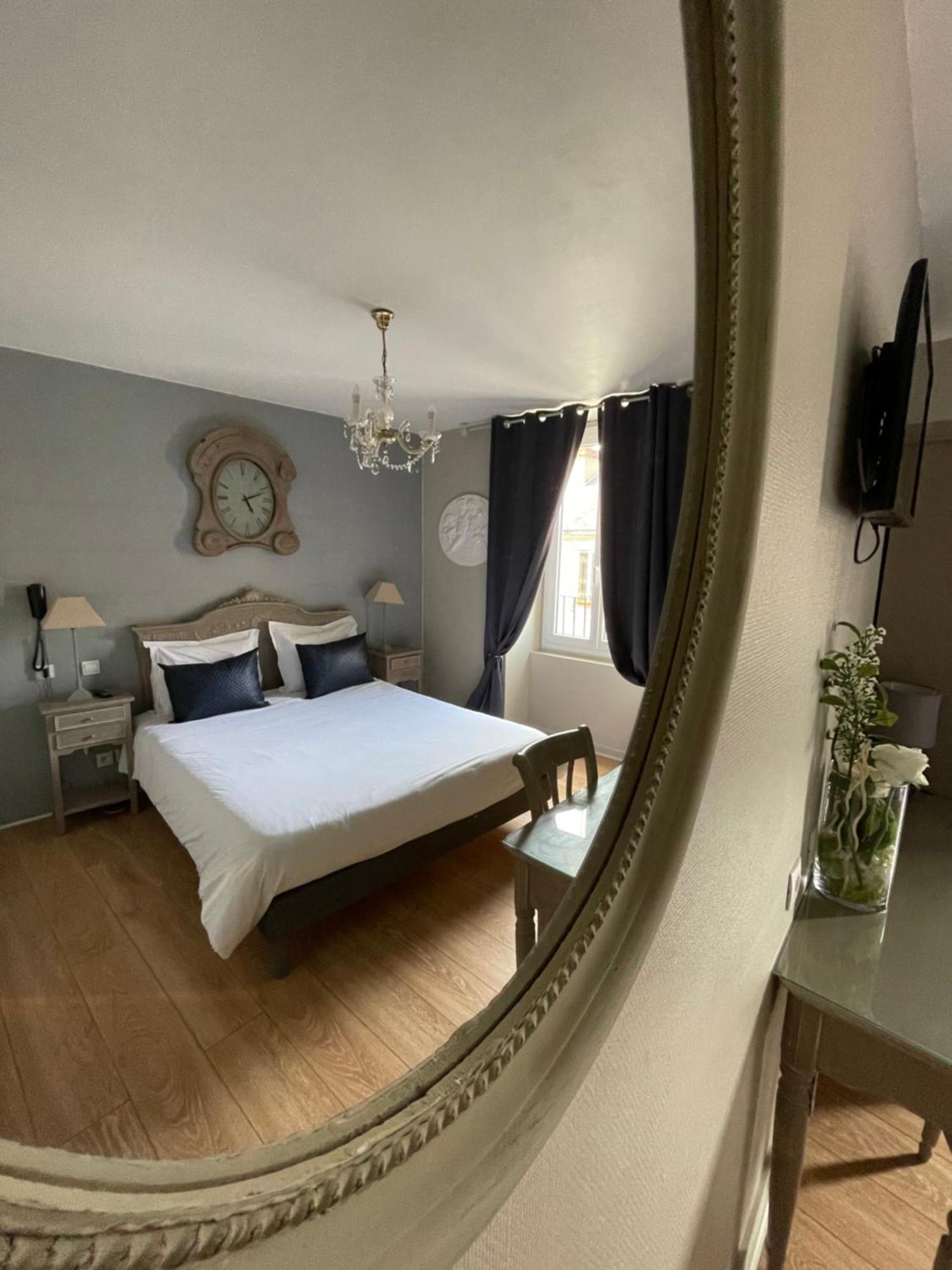 Hotel Abat Jour Нант Экстерьер фото